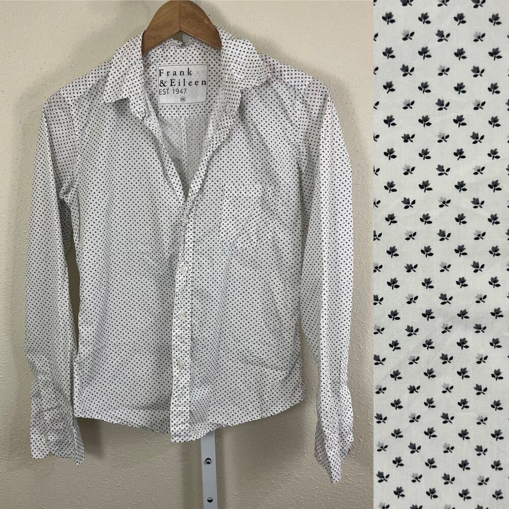 Frank & Eileen Barry Floral Button Down Shirt Womens XS Cotton Made USA